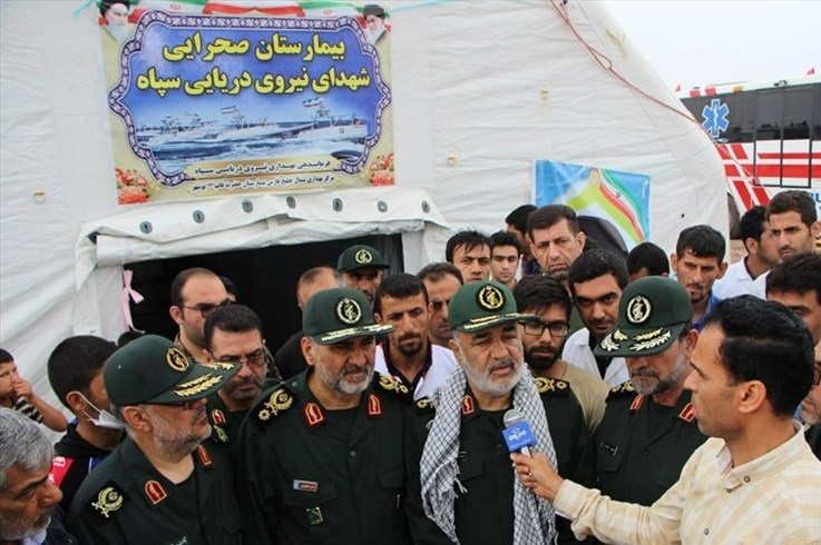 سردار سلامی از وضعیت مناطق سیل‌زده در دشت آزادگان بازدید کرد 