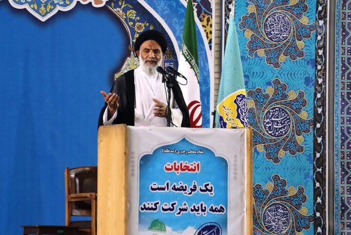  موسوی فرد: موشک‌ها و استقامت مردم دشمن را پای مذاکره آورد